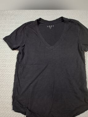 LOFT Black V-Neck Short Sleeve Tee